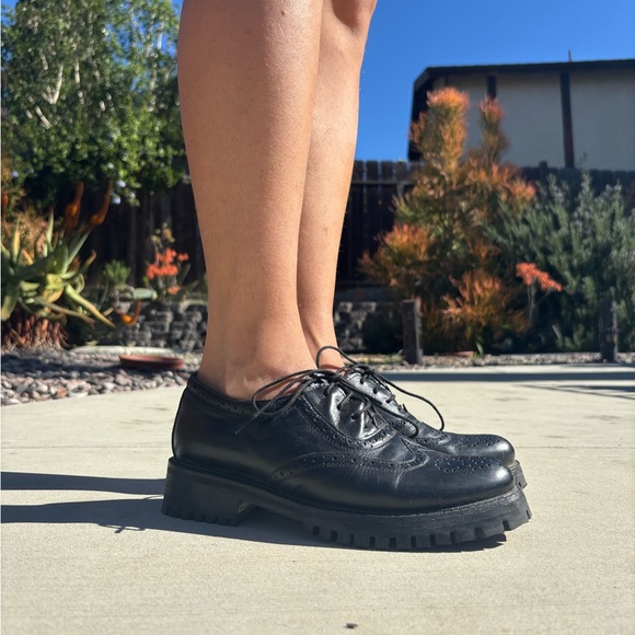 Oxfords - Picture 6 of 8